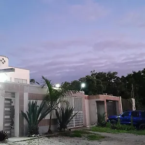  Maison d'hôtes In Airport